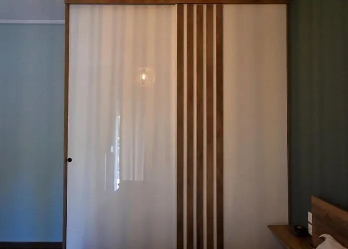 Thea Hill * Kritharia (Thessalia)